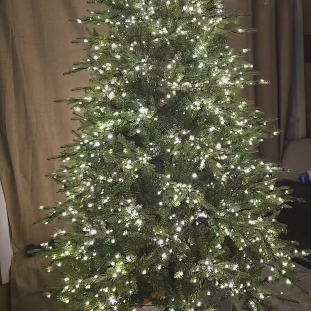 Video laden: 360 rotating christmas artificial tree stand itoolmax
